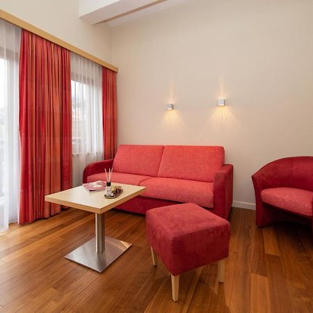צל-אם-זי Arabella Golf- Und Ski-Appartement מראה חיצוני תמונה