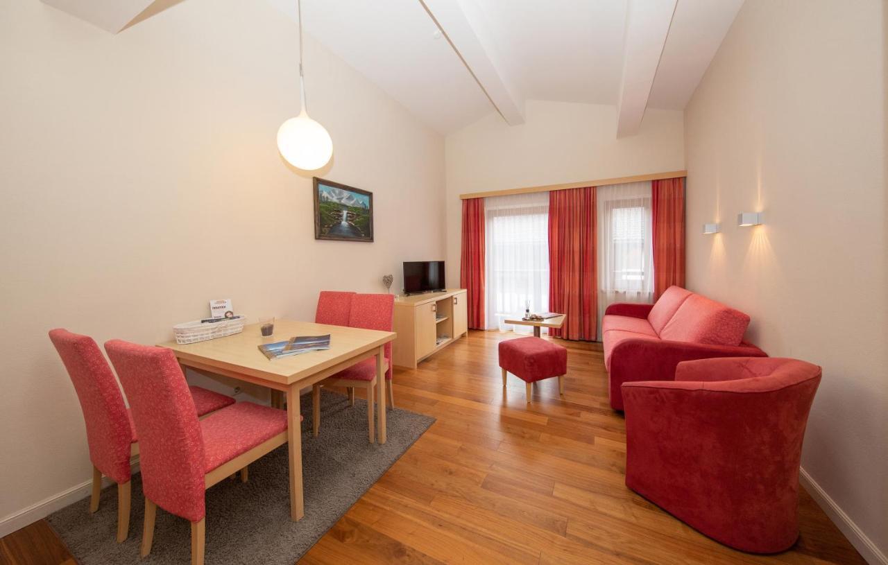 צל-אם-זי Arabella Golf- Und Ski-Appartement מראה חיצוני תמונה